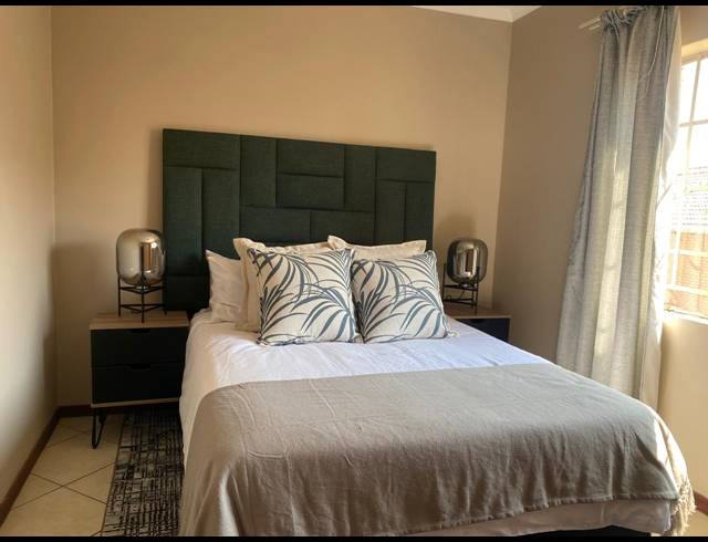 2 BEDROOM APARTMENT FOR SALE IN SAGEWOOD